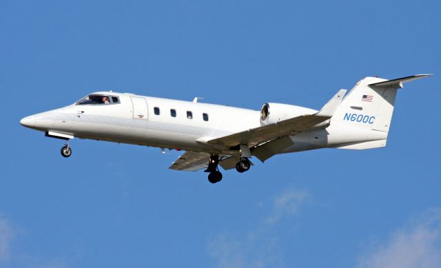 Learjet 55 (N600C)