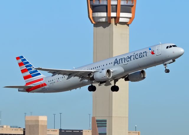 Airbus A321 (N192UW)