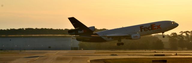 McDonnell Douglas DC-10 (N357FE)