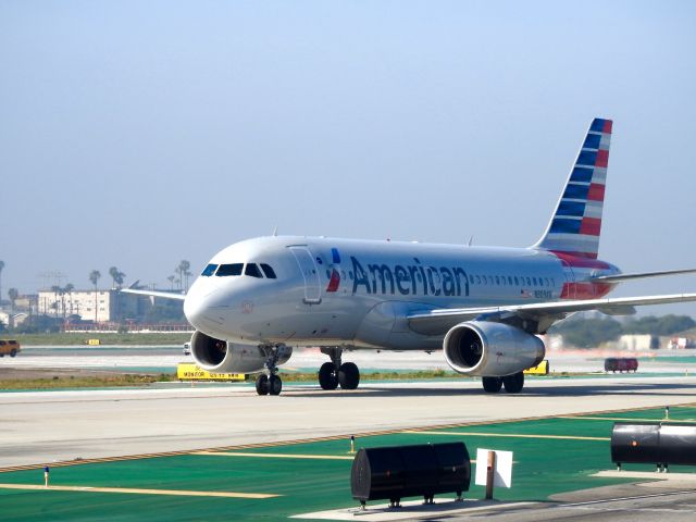 Airbus A319 (N809AW) - AAL1634 DEN-LAX