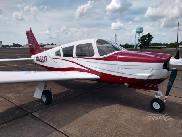 Piper Cherokee (N4884T)