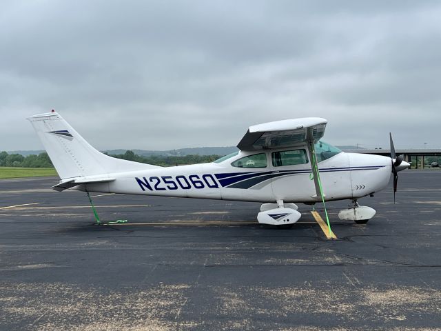 Cessna Skylane (N2506Q) - 1966 Cessna Skylane 182K