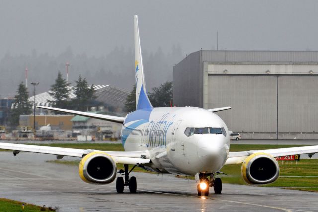 BOEING 737-400 (N807TJ)