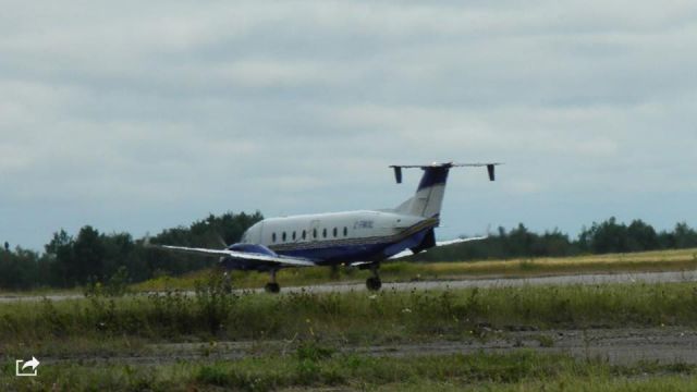 Beechcraft 1900 (LAL402)