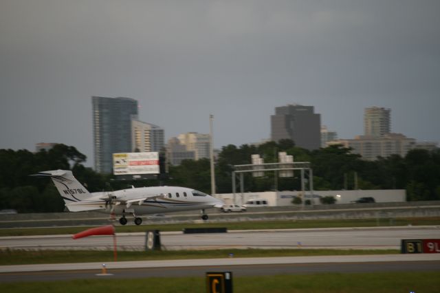 Beechcraft Bonanza (36) (N157SL)