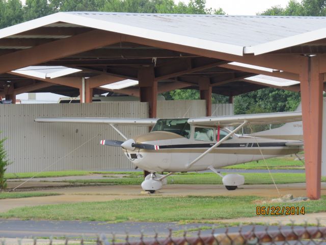 Cessna Skylane (N4754N)