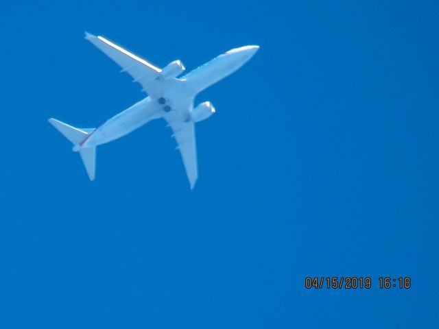 Boeing 737 MAX 8 (N321RL)