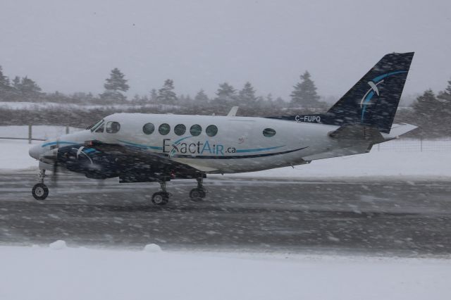 Beechcraft King Air 100 (C-FUPQ)