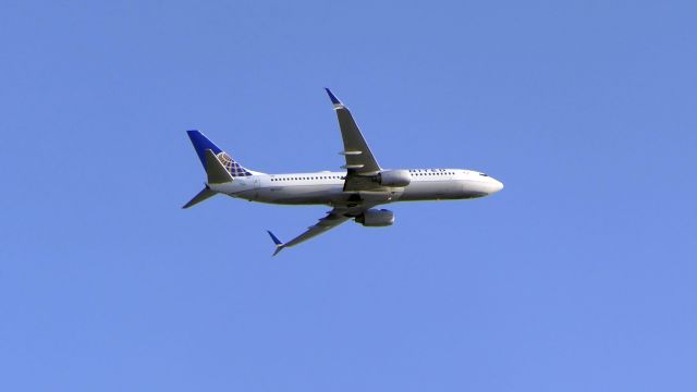 Boeing 737-800 (N87507)