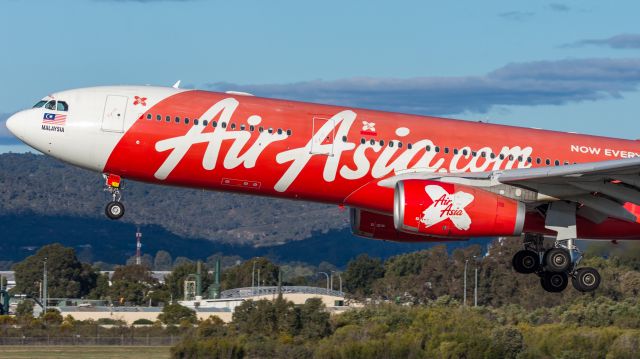 Airbus A330-300 (9M-XXQ)