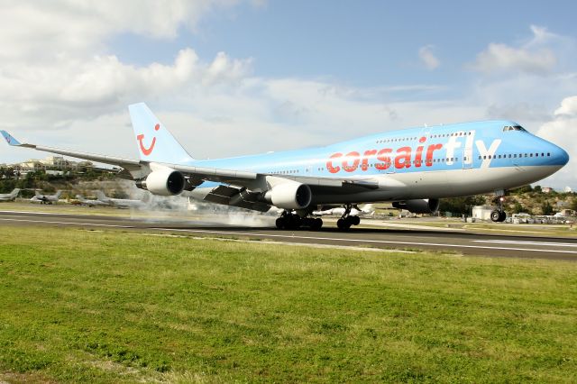 Boeing 747-400 (F-GTUI)