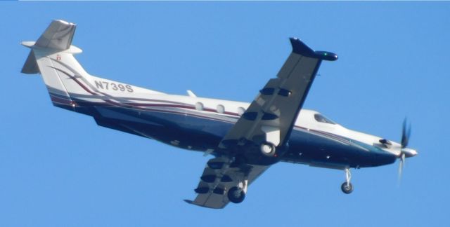 Pilatus PC-12 (N729S) - N729S on approach to CVO 20th November 2020.