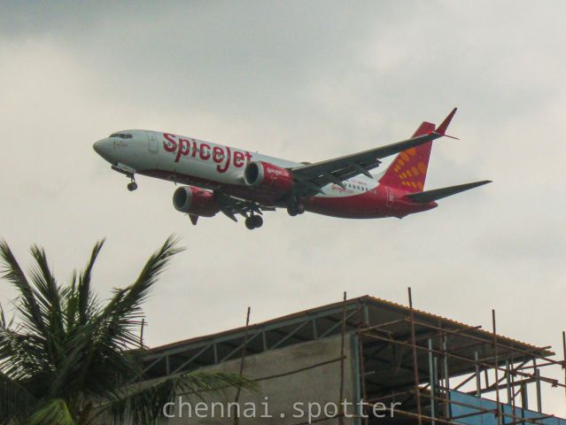 Boeing 737-700 (VT-MAX)
