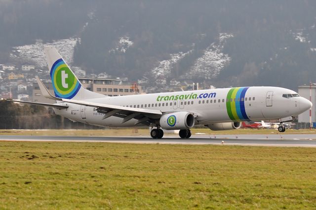 Boeing 737-800 (PH-HZL)