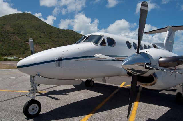 Beechcraft Super King Air 200 (N87SA)