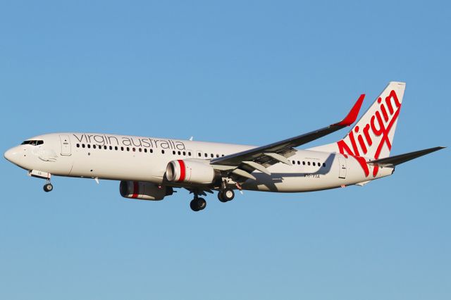 Boeing 737-800 (VH-YIA)