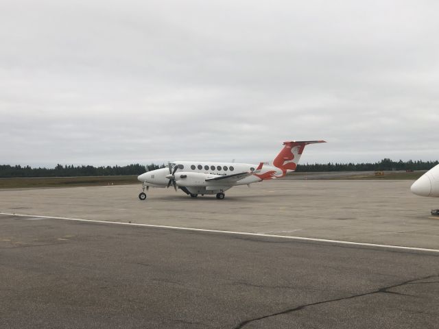 Beechcraft Super King Air 350 (C-FDTC)