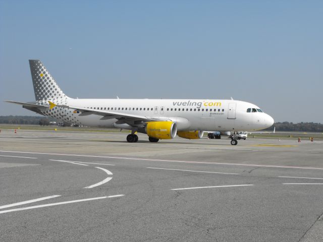 Airbus A320 (EC-MAX)