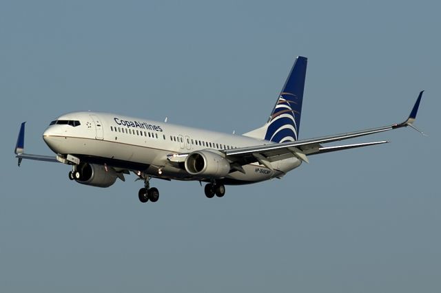 Boeing 737-700 (HP-1848CMP)