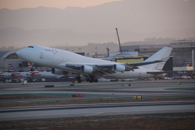 Boeing 747-400 (N742CK)