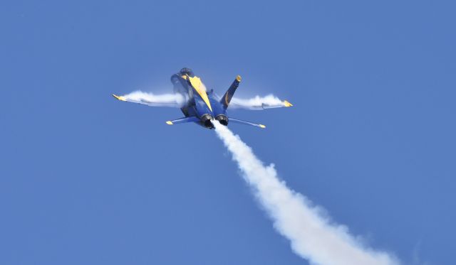 McDonnell Douglas FA-18 Hornet (16-3444) - Airventure 2017