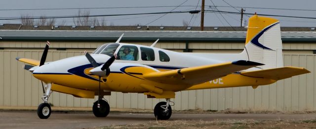 Beechcraft Twin Bonanza (N814JE)