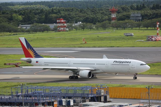 Airbus A330-300 (RP-C3330)