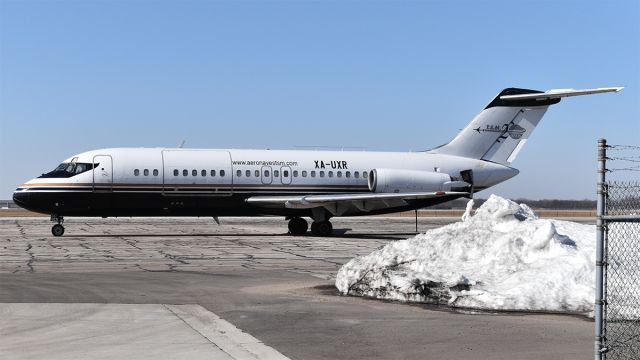 McDonnell Douglas DC-9-30 (XA-UXR)