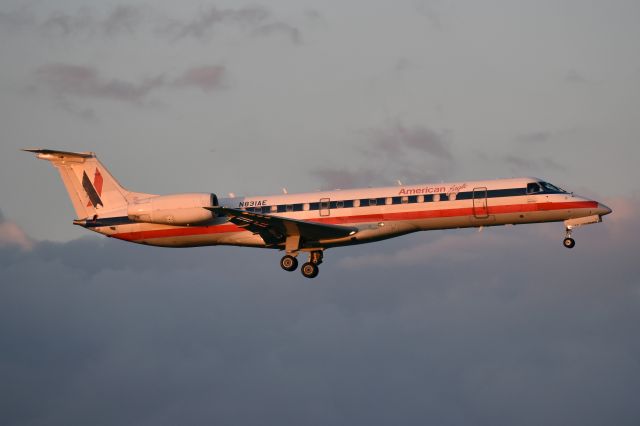 Embraer ERJ-135 (N831AE) - Taken June 17, 2018 at Founders Plaza around sunset.