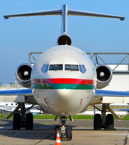 Boeing 727-100 (XT-BFA)