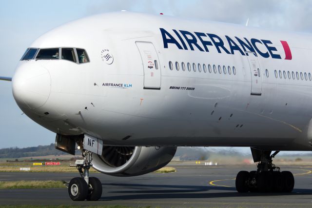 Boeing 777-200 (F-GZNF)