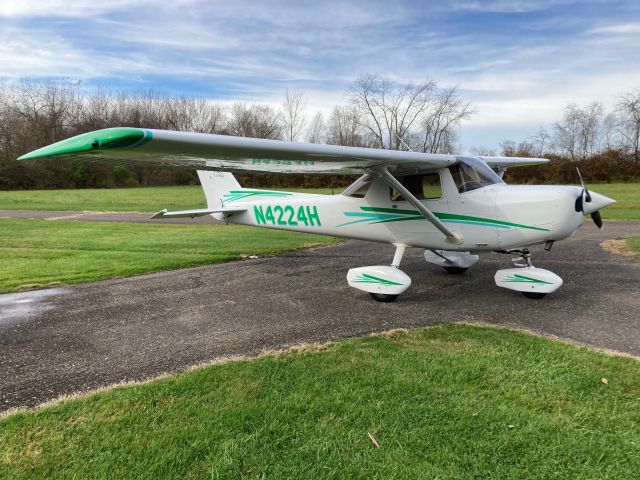 Cessna 152 (N4224H) - In front of my hangar.