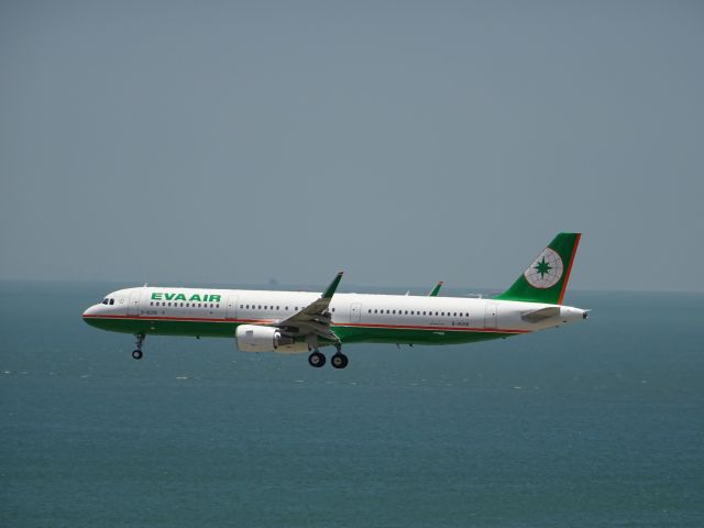 Airbus A321 (B-16218)