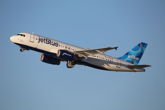 Airbus A320 (N794JB)