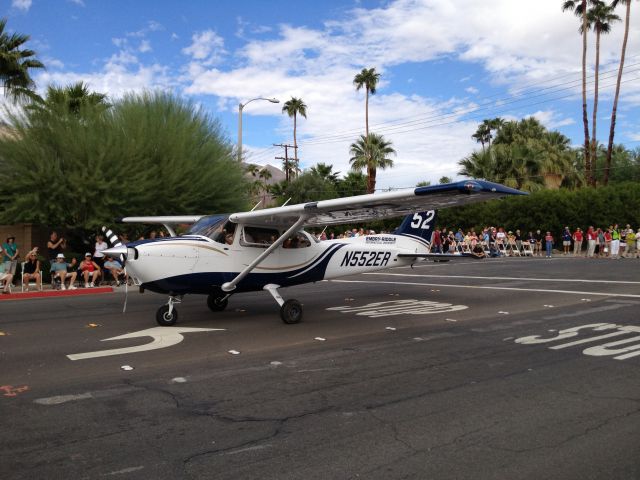 Cessna Skylane (N552ER) - AOPA Parade of Planes - Palm Springs