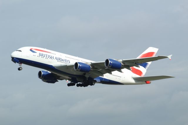 Airbus A380-800 (G-XLEK) - A British Airways A380-800 taking off from LHR on runway 27L.br /br /Location: Heathrow T5 Planespotting Point.br /Date: 12.10.22 (dd/mm/yy).