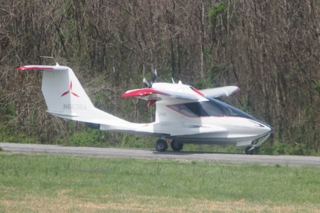 ICON A5 (N663BA)