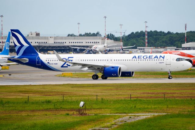 Airbus A321neo (SX-NAM)