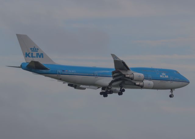 Boeing 747-400 (PH-BFS)