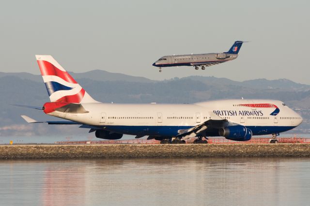 Boeing 747-400 (G-CIVT)