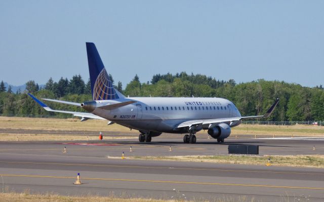 Embraer 175 (N207SY) - Opb SkyWest