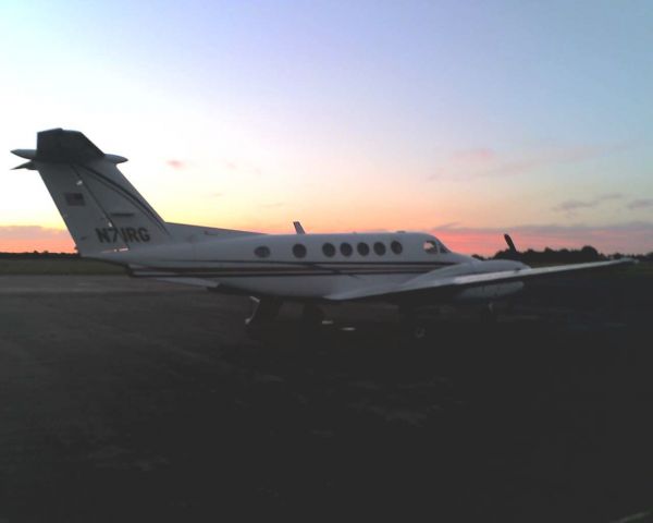 Beechcraft Super King Air 200 (N71RG) - Lifeguard