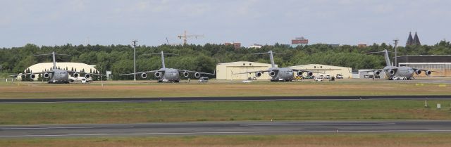 Boeing Globemaster III (98-0057)