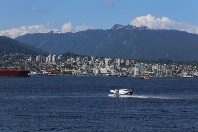 De Havilland Canada Twin Otter (C-FGQH) - Taken in the Vancouver, BC Harbor