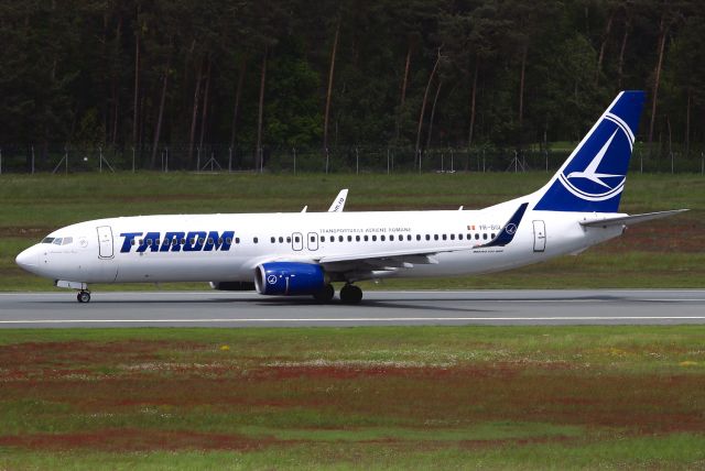 Boeing 737-800 (YR-BGL)