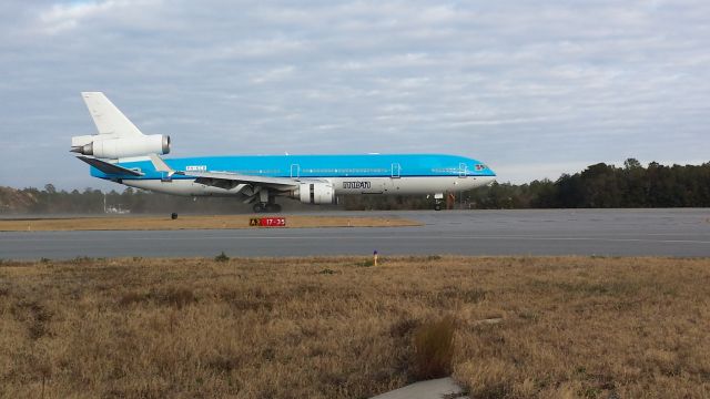 Boeing MD-11 (PH-KCB) - Final landing of "Maria Montessori" Parting out will begin soon