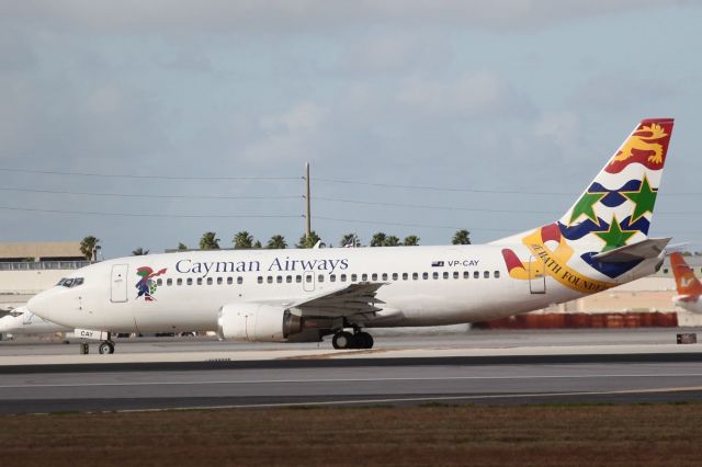 Boeing 737-700 (VP-CAY)