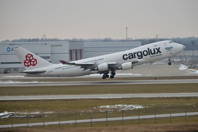 Boeing 747-400 (LX-ECV) - Special Beluga Stickers.