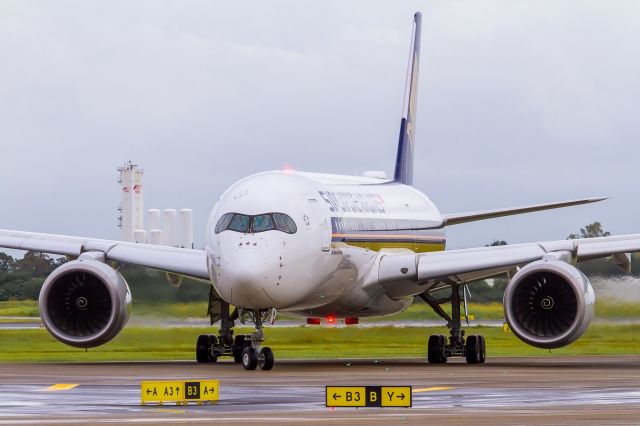 Airbus A350-900 (9V-SMN)