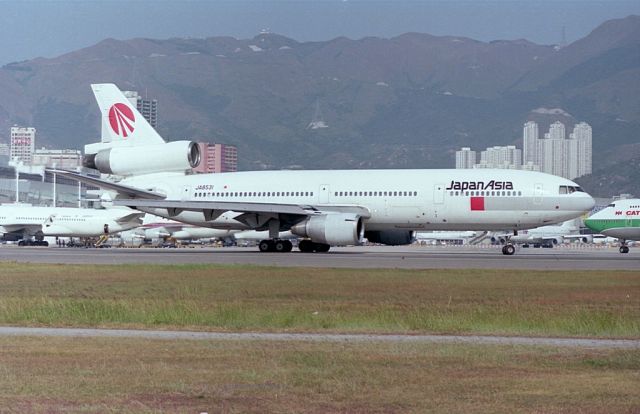 McDonnell Douglas DC-10 (BON8531)